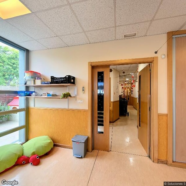 Imagen de ESCOLA BRESSOL LA CASA DE LES FADES S.L.